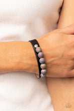 Load image into Gallery viewer, Paparazzi 🔆 Saturn Safari - Black Bracelet

