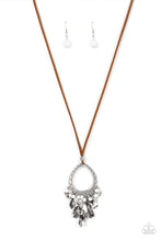 Load image into Gallery viewer, oak-sisters-jewelry-paradise-pageantry-white-necklace-paparazzi-accessories-by-lisa

