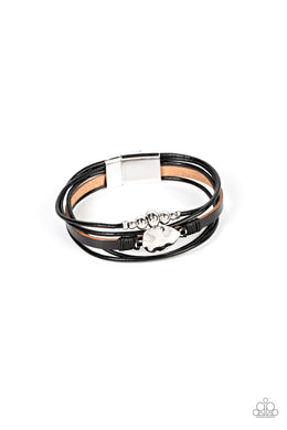 oak-sisters-jewelry-tahoe-tourist-black-bracelet-paparazzi-accessories-by-lisa