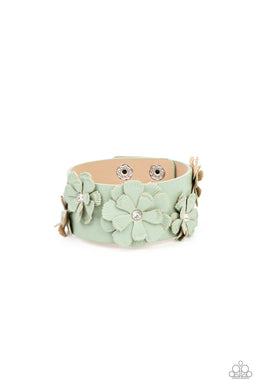 oak-sisters-jewelry-what-do-you-pro-posies-green-paparazzi-accessories-by-lisa