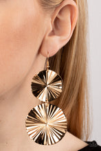 Load image into Gallery viewer, Paparazzi 🔆 In Your Wildest FAN-tasy - Gold Earrings

