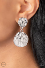 Load image into Gallery viewer, Paparazzi 🔆 Metro Mermaid - Silver Clip-On
