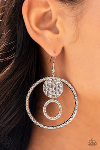Paparazzi 🔆 Mojave Metal Art - Silver Earrings