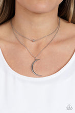 Load image into Gallery viewer, Paparazzi 🔆 Modern Moonbeam - Silver Necklace
