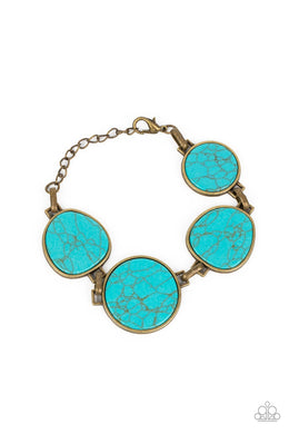 oak-sisters-jewelry-flat-out-frontier-brass-bracelet-paparazzi-accessories-by-lisa
