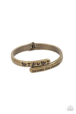 oak-sisters-jewelry-wings-of-change-brass-bracelet-paparazzi-accessories-by-lisa