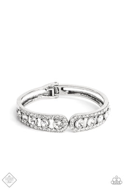 oak-sisters-jewelry-spellbinding-splendor-white-bracelet-paparazzi-accessories-by-lisa