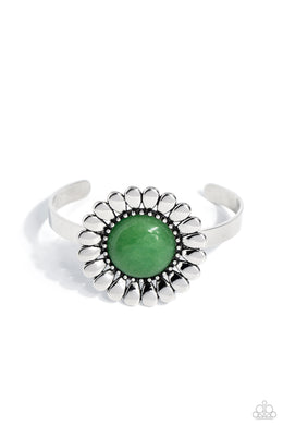 oak-sisters-jewelry-organic-orchard-green-bracelet-paparazzi-accessories-by-lisa