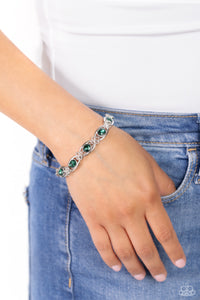 Paparazzi 🔆 Infinite Impression - Green Bracelet