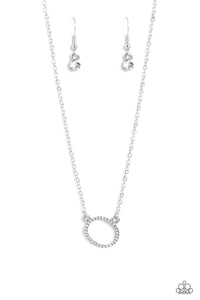 oak-sisters-jewelry-initially-yours-o-white-paparazzi-accessories-by-lisa