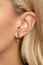 Load image into Gallery viewer, Paparazzi 🔆 Trendy Twists - Pink Post Earrings
