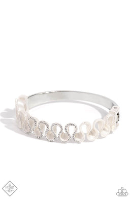 oak-sisters-jewelry-scrunched-surety-white-bracelet-paparazzi-accessories-by-lisa