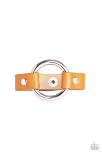 oak-sisters-jewelry-rustic-rodeo-yellow-bracelet-paparazzi-accessories-by-lisa