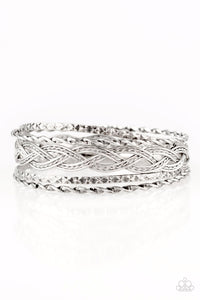 oak-sisters-jewelry-straight-street-silver-bracelet-paparazzi-accessories-by-lisa