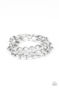 oak-sisters-jewelry-basic-bliss-silver-bracelet-paparazzi-accessories-by-lisa